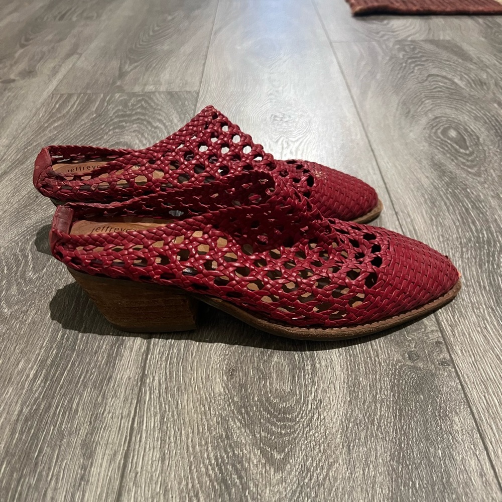 Jeffery Campbell Mules